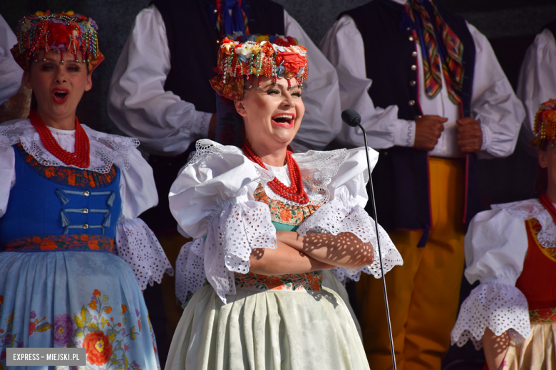 Zespół Pieśni i Tańca „Śląsk” ponownie wystąpił w Bardzie