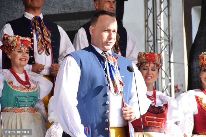 Zespół Pieśni i Tańca „Śląsk” ponownie wystąpił w Bardzie