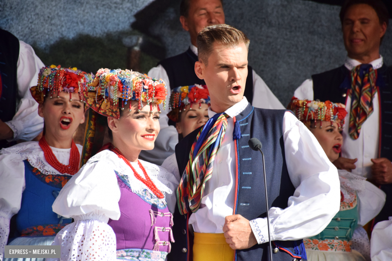 Zespół Pieśni i Tańca „Śląsk” ponownie wystąpił w Bardzie