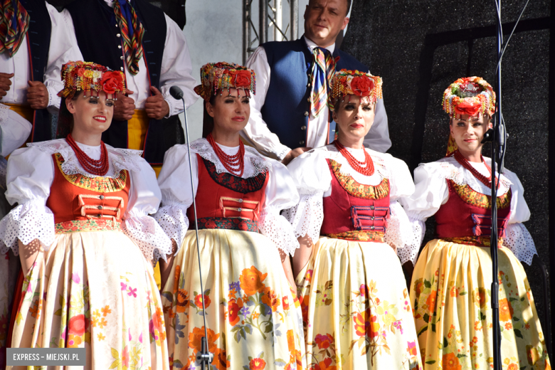 Zespół Pieśni i Tańca „Śląsk” ponownie wystąpił w Bardzie