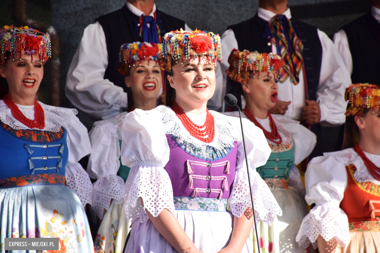 Zespół Pieśni i Tańca „Śląsk” ponownie wystąpił w Bardzie