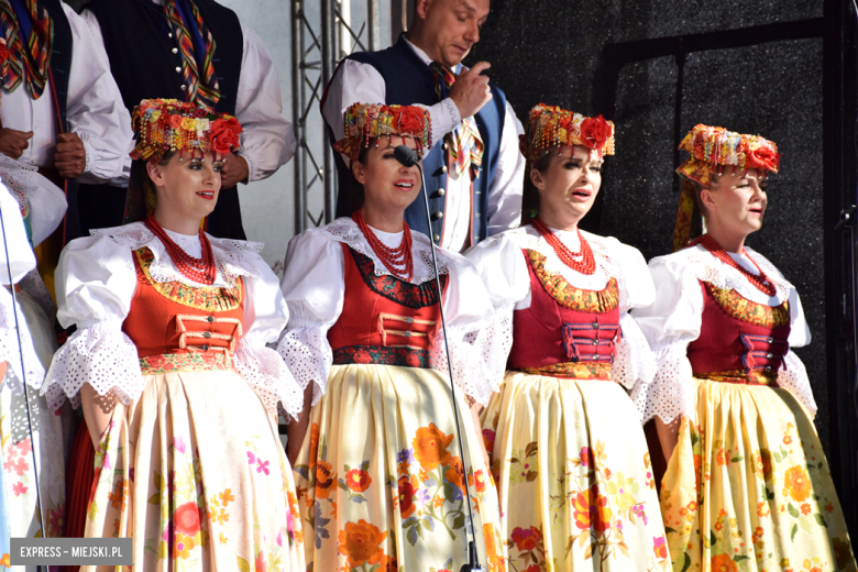 Zespół Pieśni i Tańca „Śląsk” ponownie wystąpił w Bardzie