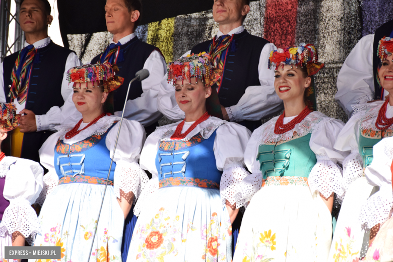 Zespół Pieśni i Tańca „Śląsk” ponownie wystąpił w Bardzie