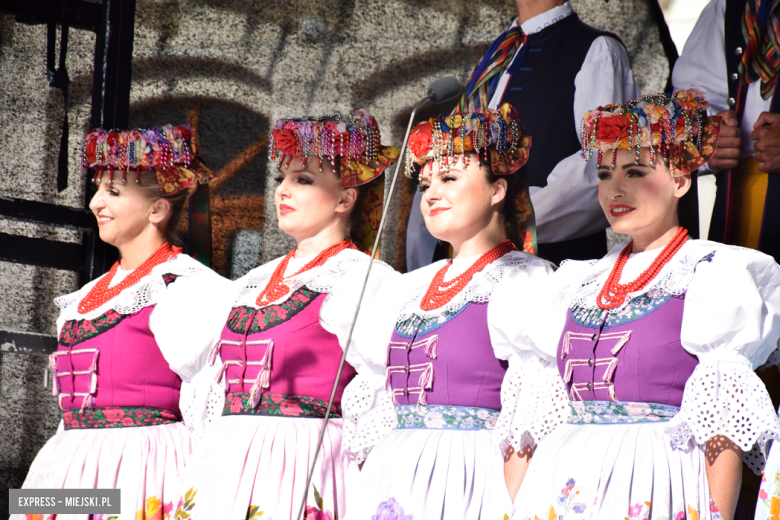 Zespół Pieśni i Tańca „Śląsk” ponownie wystąpił w Bardzie