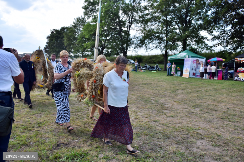 Święto plonów w Starym Henrykowie (gm. Ciepłowody)