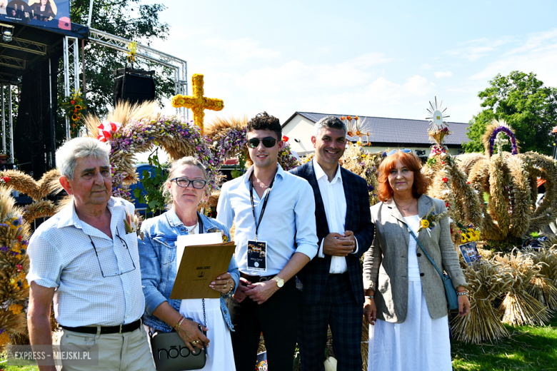 Dożynki gminy Ziębice w Niedźwiedziu