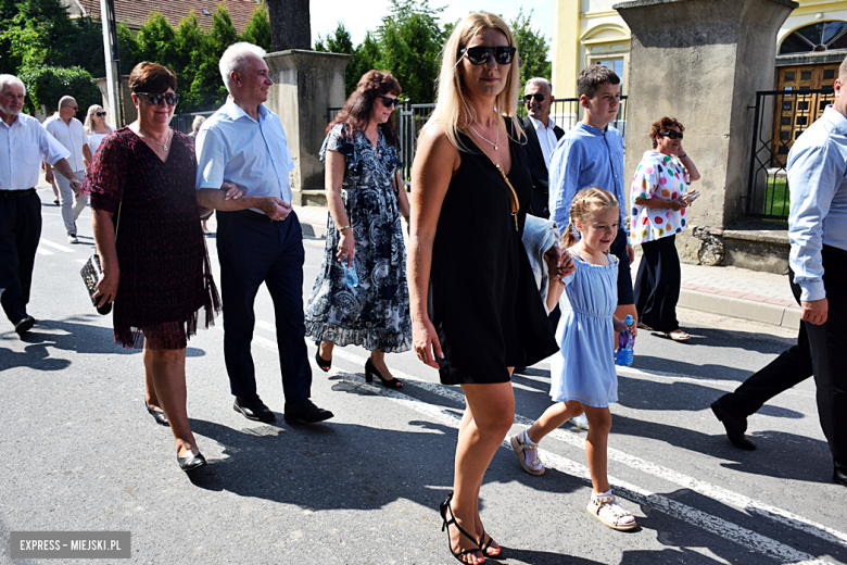 Tłumy na dożynkach gminnych w Budzowie. Zespół Daj To Głośniej gwiazdą wieczoru!