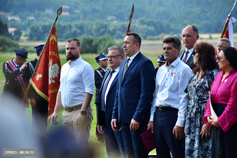 Tłumy na dożynkach gminnych w Budzowie. Zespół Daj To Głośniej gwiazdą wieczoru!