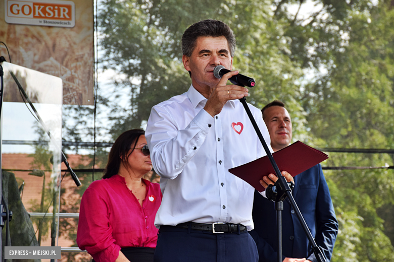 Tłumy na dożynkach gminnych w Budzowie. Zespół Daj To Głośniej gwiazdą wieczoru!