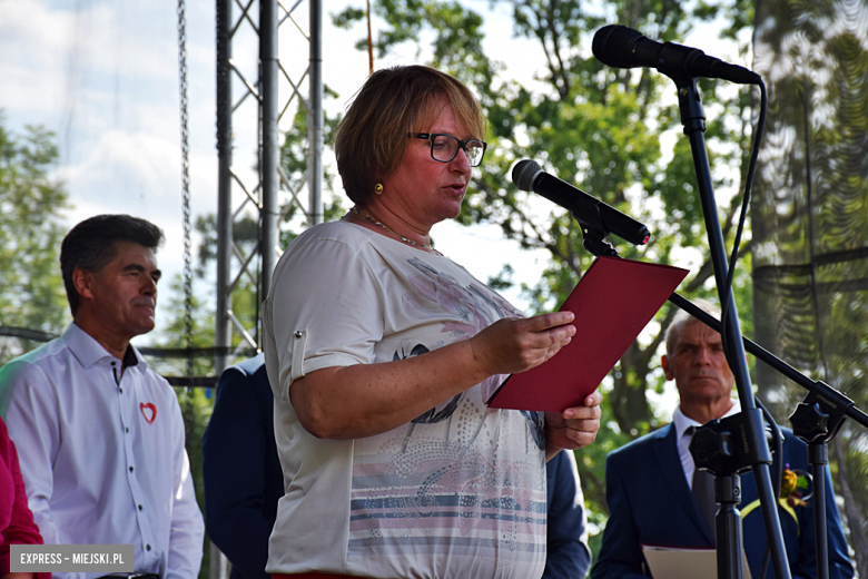 Tłumy na dożynkach gminnych w Budzowie. Zespół Daj To Głośniej gwiazdą wieczoru!