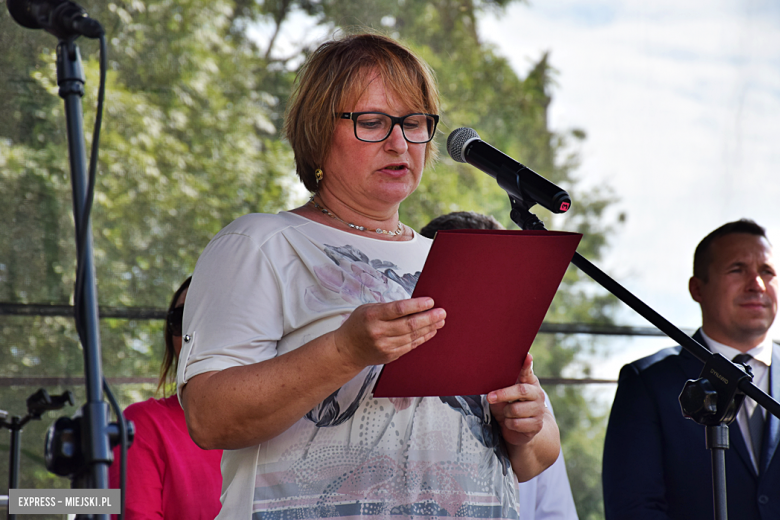 Tłumy na dożynkach gminnych w Budzowie. Zespół Daj To Głośniej gwiazdą wieczoru!