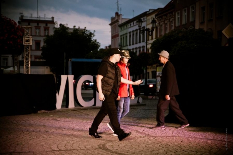 Z kobietami bywało różnie… ale z facetami też! Spektakl Teatru Bez Maski