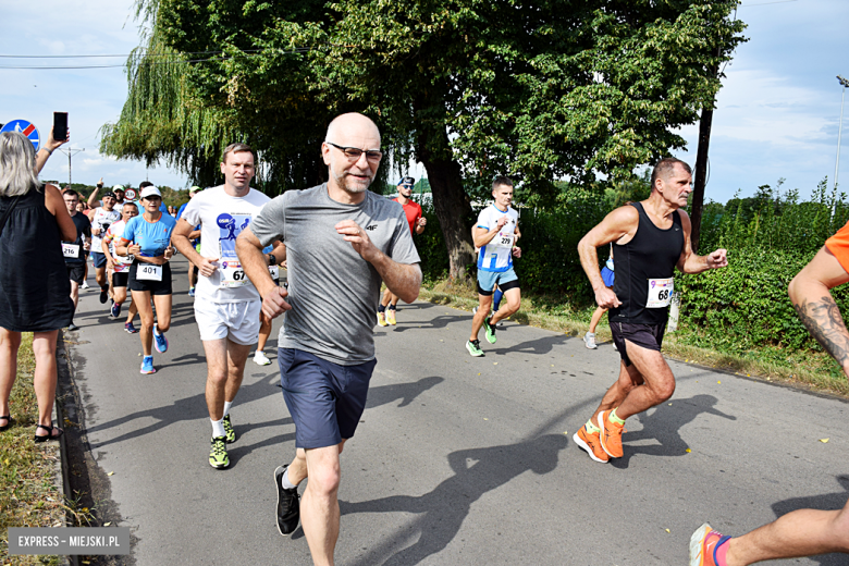 IX edycja Ząbkowickiej Dychy. Blisko 350 zawodników na starcie