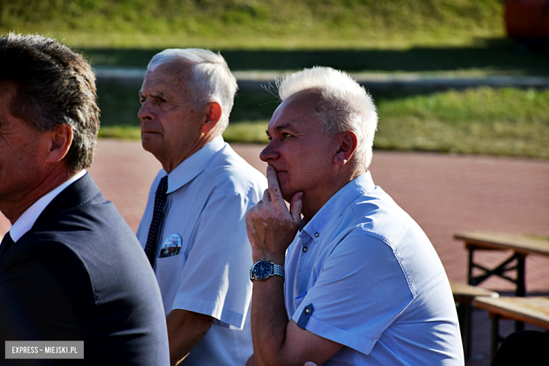 Dożynki gminne na terenie kompleksu sportowo-rekreacyjnego w Kamieńcu Ząbkowickim