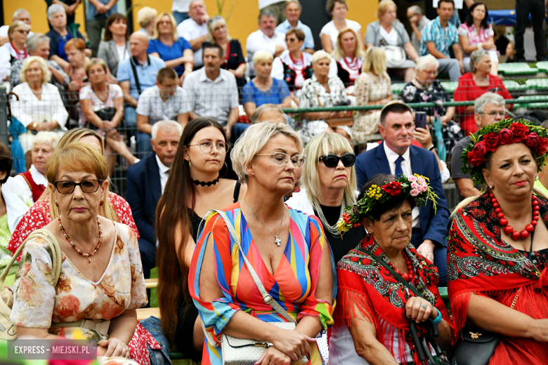 Dożynki powiatowo-gminne w Stolcu