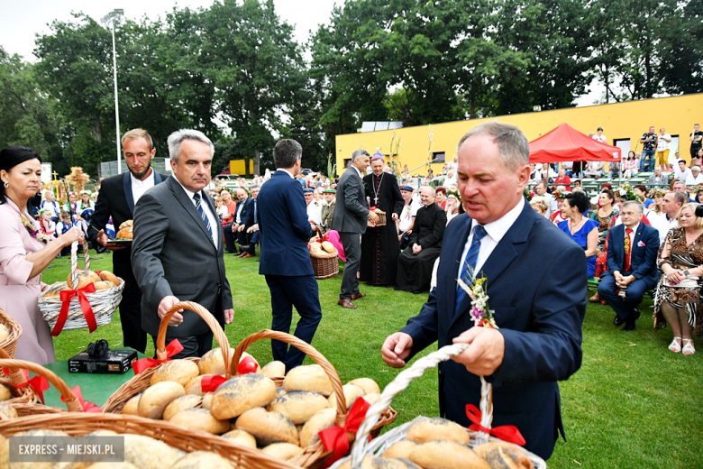 Dożynki powiatowo-gminne w Stolcu