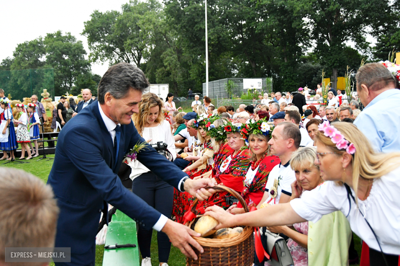 Dożynki powiatowo-gminne w Stolcu