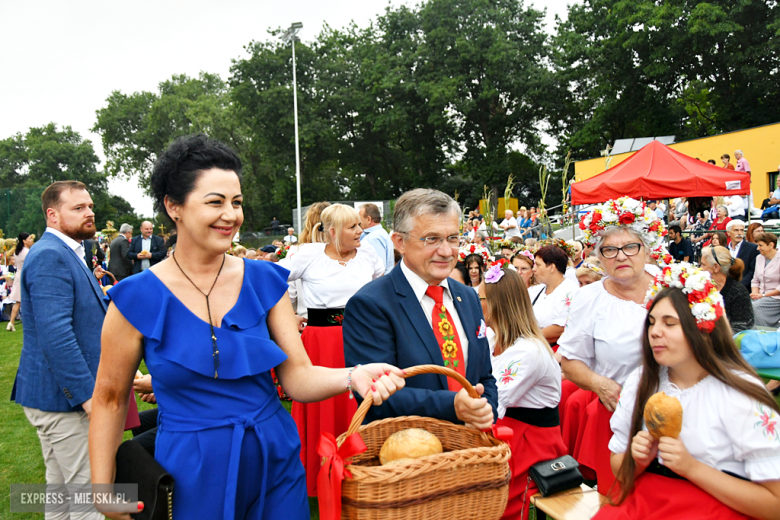 Dożynki powiatowo-gminne w Stolcu