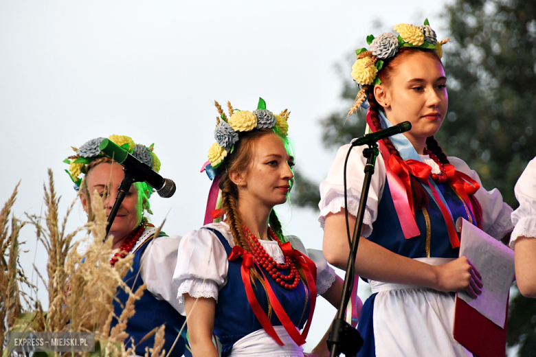 Dożynki powiatowo-gminne w Stolcu