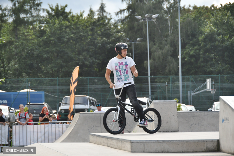 Kolorowy piknik z mocą atrakcji na zakończenie wakacji [foto]