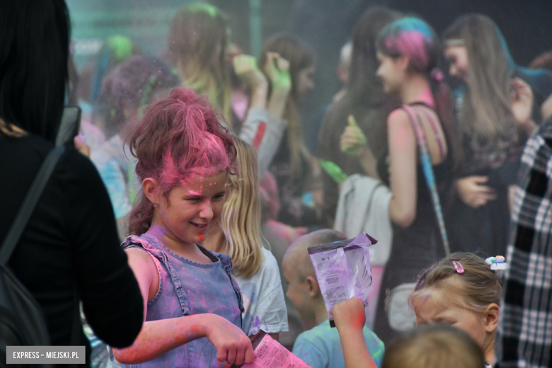 Kolorowy piknik z mocą atrakcji na zakończenie wakacji [foto]