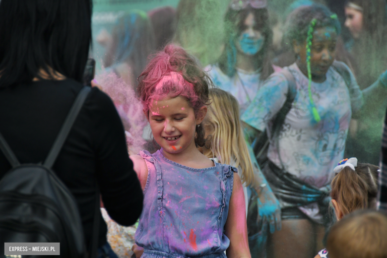 Kolorowy piknik z mocą atrakcji na zakończenie wakacji [foto]