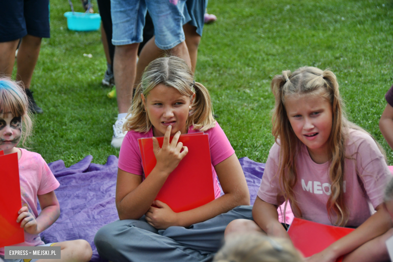 Kolorowy piknik z mocą atrakcji na zakończenie wakacji [foto]