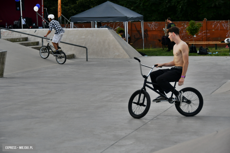 Kolorowy piknik z mocą atrakcji na zakończenie wakacji [foto]