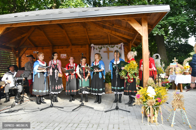 Dożynki gminy Bardo w Dzbanowie