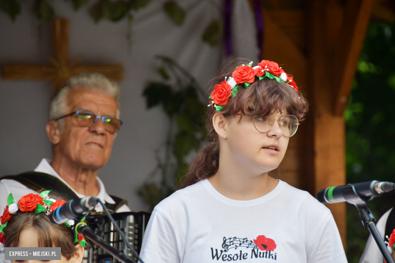 Dożynki gminy Bardo w Dzbanowie