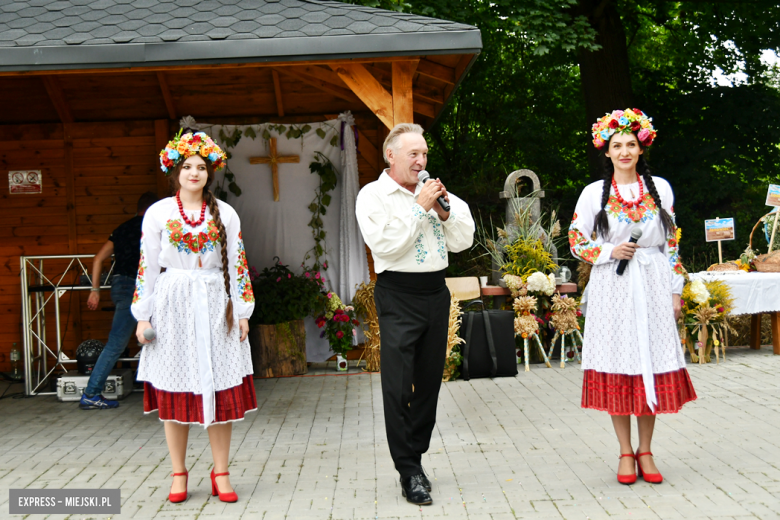 Dożynki gminy Bardo w Dzbanowie