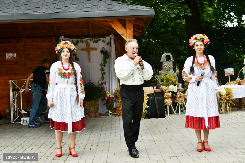 Dożynki gminy Bardo w Dzbanowie