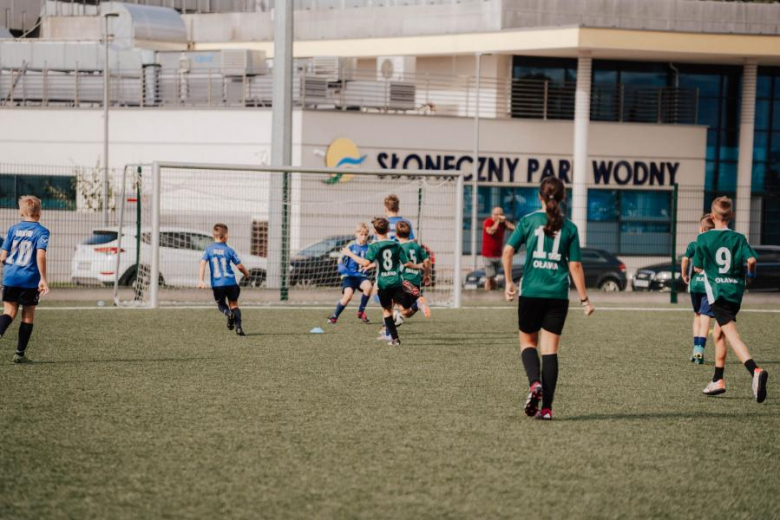 Pierwszy dzień turnieju Inpol Cup o Puchar Krzywej Wieży w obiektywie [foto]