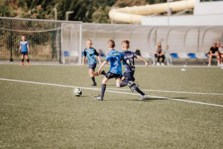 Pierwszy dzień turnieju Inpol Cup o Puchar Krzywej Wieży w obiektywie [foto]