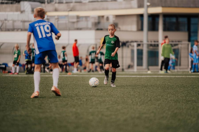 Pierwszy dzień turnieju Inpol Cup o Puchar Krzywej Wieży w obiektywie [foto]