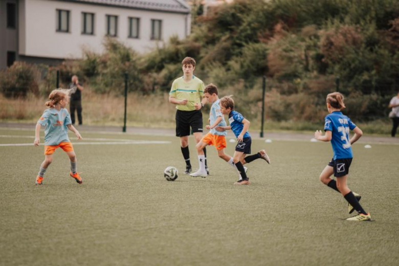 Pierwszy dzień turnieju Inpol Cup o Puchar Krzywej Wieży w obiektywie [foto]
