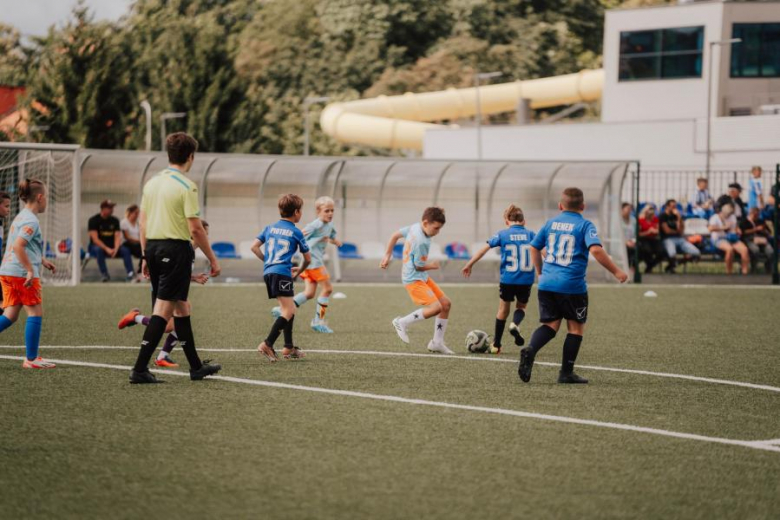 Pierwszy dzień turnieju Inpol Cup o Puchar Krzywej Wieży w obiektywie [foto]