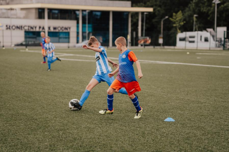 Pierwszy dzień turnieju Inpol Cup o Puchar Krzywej Wieży w obiektywie [foto]