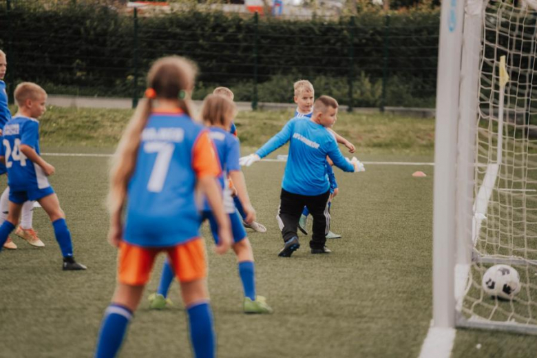 Pierwszy dzień turnieju Inpol Cup o Puchar Krzywej Wieży w obiektywie [foto]