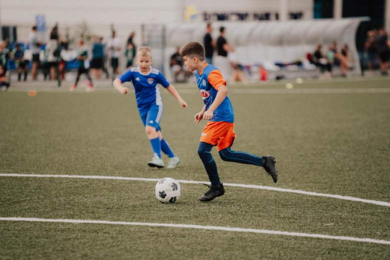 Pierwszy dzień turnieju Inpol Cup o Puchar Krzywej Wieży w obiektywie [foto]