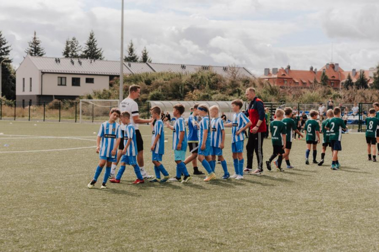 Pierwszy dzień turnieju Inpol Cup o Puchar Krzywej Wieży w obiektywie [foto]