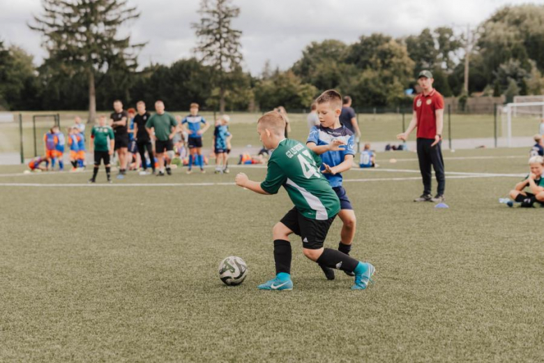 Pierwszy dzień turnieju Inpol Cup o Puchar Krzywej Wieży w obiektywie [foto]