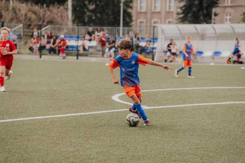 Pierwszy dzień turnieju Inpol Cup o Puchar Krzywej Wieży w obiektywie [foto]
