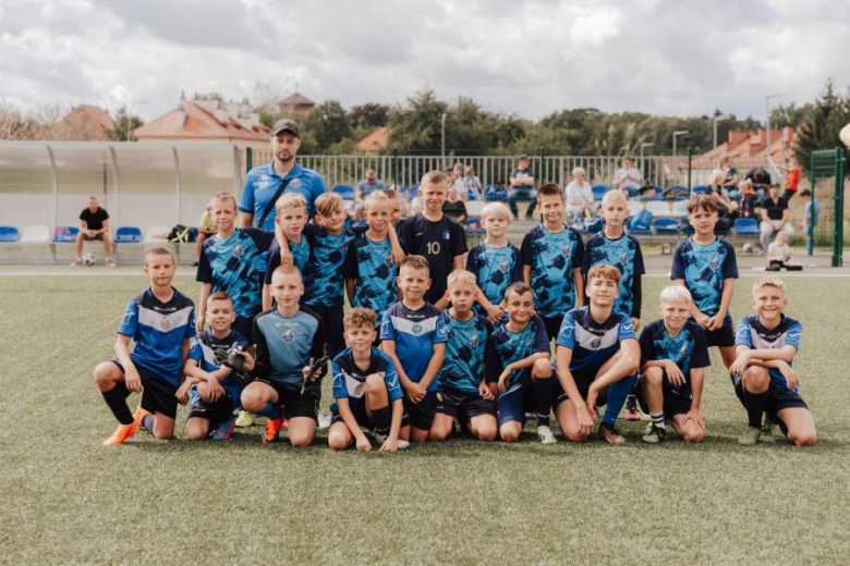 Pierwszy dzień turnieju Inpol Cup o Puchar Krzywej Wieży w obiektywie [foto]