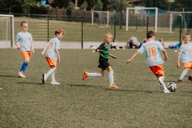 Pierwszy dzień turnieju Inpol Cup o Puchar Krzywej Wieży w obiektywie [foto]