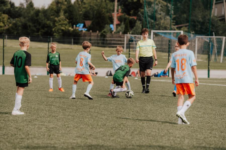 Pierwszy dzień turnieju Inpol Cup o Puchar Krzywej Wieży w obiektywie [foto]