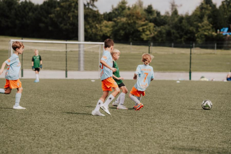 Pierwszy dzień turnieju Inpol Cup o Puchar Krzywej Wieży w obiektywie [foto]