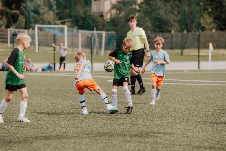 Pierwszy dzień turnieju Inpol Cup o Puchar Krzywej Wieży w obiektywie [foto]