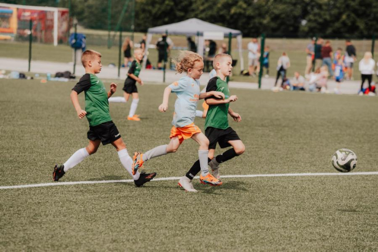Pierwszy dzień turnieju Inpol Cup o Puchar Krzywej Wieży w obiektywie [foto]