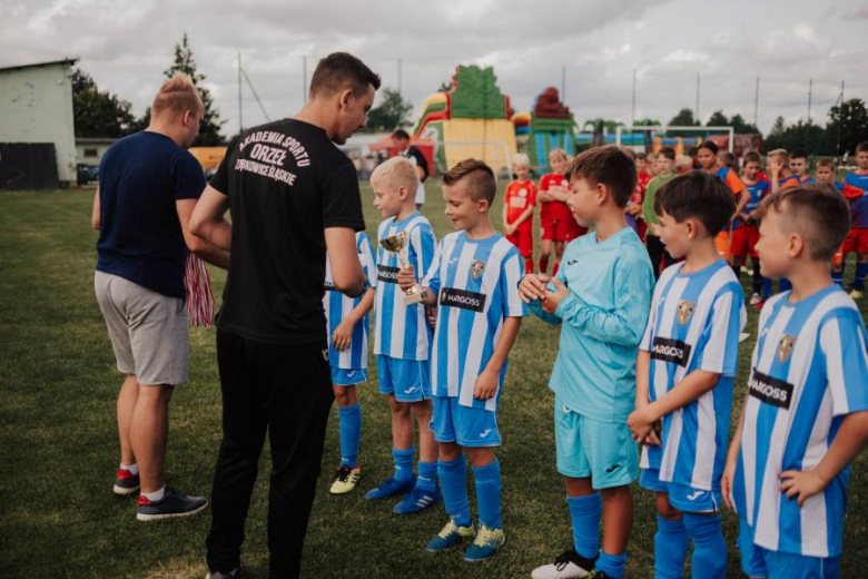 Pierwszy dzień turnieju Inpol Cup o Puchar Krzywej Wieży w obiektywie [foto]